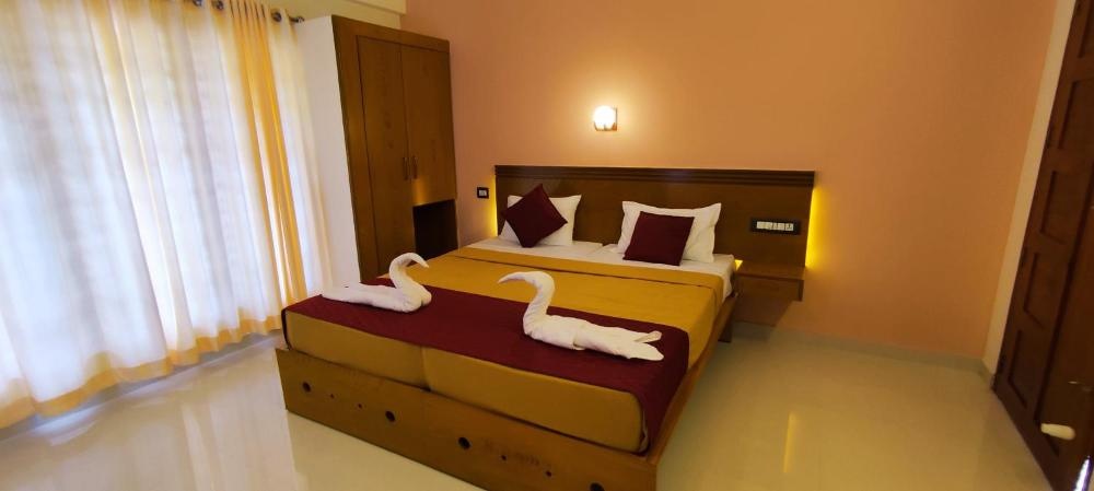 Room image 4