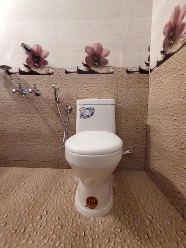 White House Residency image 12