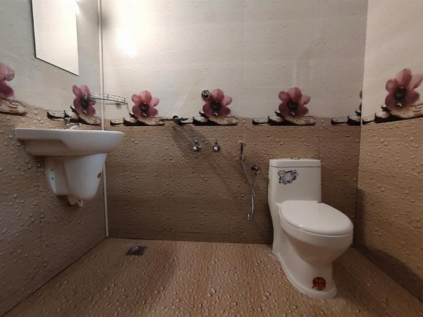 White House Residency image 13