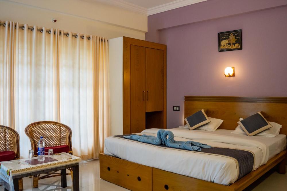 Deluxe Double or Twin Room with Garden View
